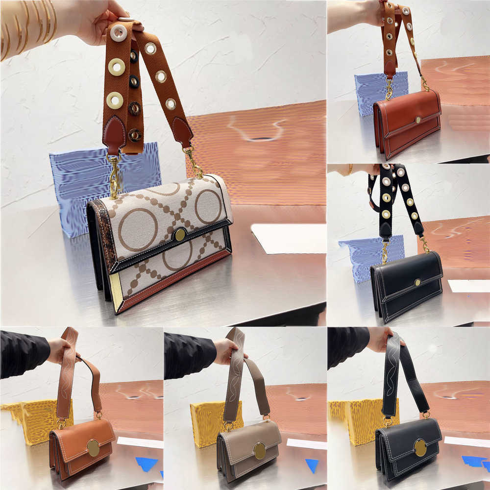 designer bags women crossbody bags luxurys handbag Fashion Print Leather Crossbody Shoulder Bag lady shopping purse 230318, Style 4--23*14cm
designer bags women crossbody bags luxurys handbag Fashion Print Leather Crossbody Shoulder Bag lady shopping purse 230318, Style 4--23*14cm