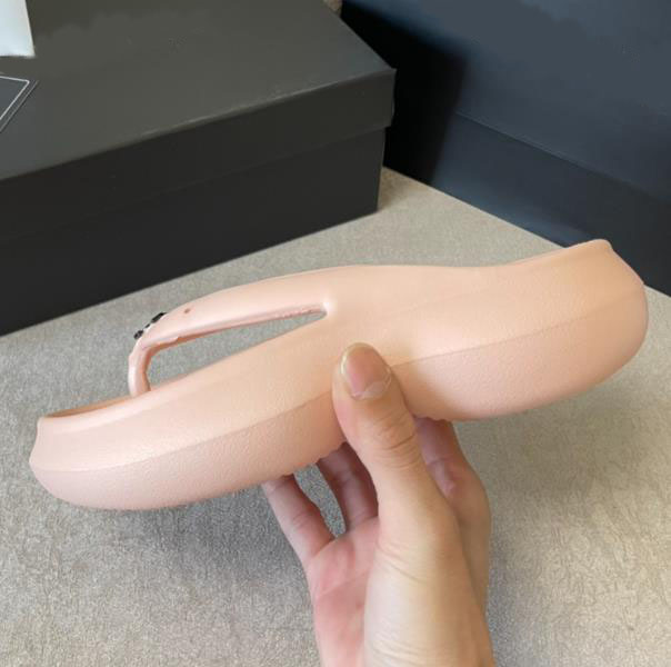 Designer Luxury Women Slippers Platform Rubber Slides Sandals Flip Flops Luxury Outdoor Beach Casual Shoes, Color1
Designer Luxury Women Slippers Platform Rubber Slides Sandals Flip Flops Luxury Outdoor Beach Casual Shoes, Color1