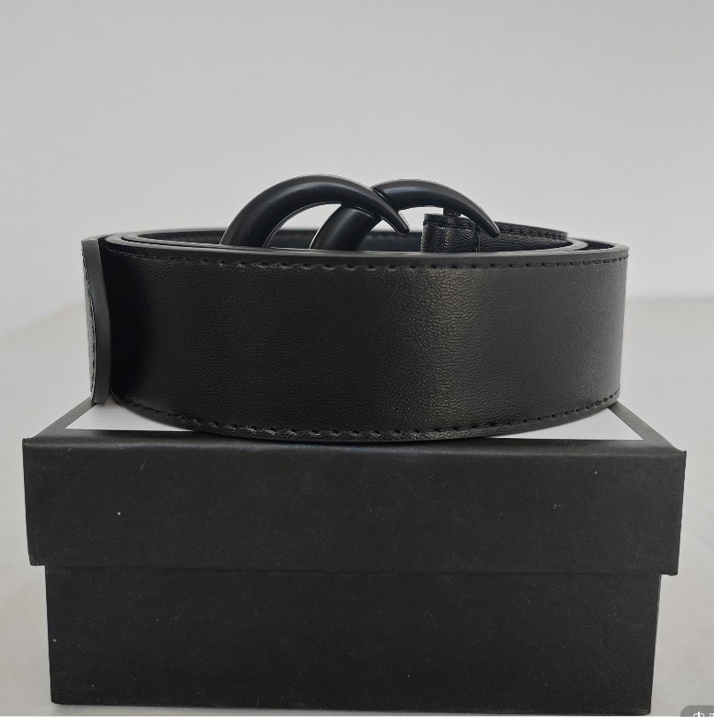 New Women's Belt Letter V Smooth Buckle Decorative Belt Designer Brand Fashion Casual Waistband wide:4.0cm-3.5cm-3.0cm-2.5cm, Black
New Women's Belt Letter V Smooth Buckle Decorative Belt Designer Brand Fashion Casual Waistband wide:4.0cm-3.5cm-3.0cm-2.5cm, Black