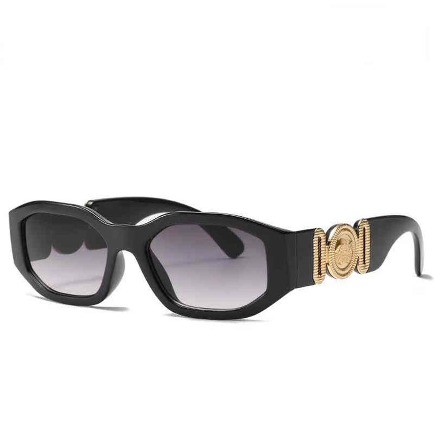 Style Medusa Personality Head Sunglasses 4361 Irregular Small Frame Fashion Sunglasses for Men and Women236q
Style Medusa Personality Head Sunglasses 4361 Irregular Small Frame Fashion Sunglasses for Men and Women236q
