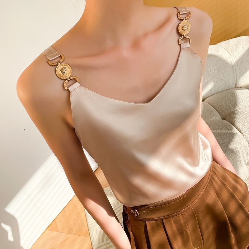 Camisoles Tanks Cami Top V-neck Solid Fashion Sleeveless Top Women Temperament Elegant Office Lady Backless Top Silk Spaghetti Camis Summer 230327