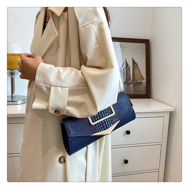 Evening Bags European Women Handbag odile Pattern Party Clutch Bag Pochette Female Evening Metal Handle Envelope Bags J230327