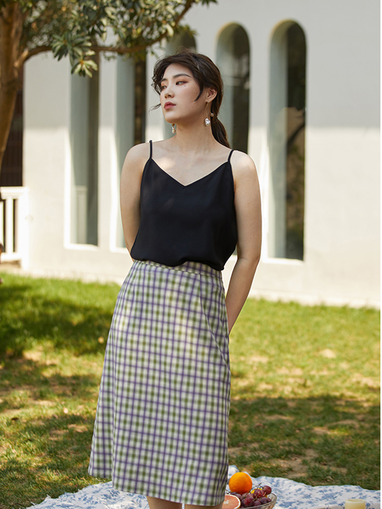 Camisoles Tanks DUSHU Casual Streetwear Women Cami Tops Sexy V Neck Summer Black Tank White Elegant Sleeveless Cute Ladies Clothes 230327