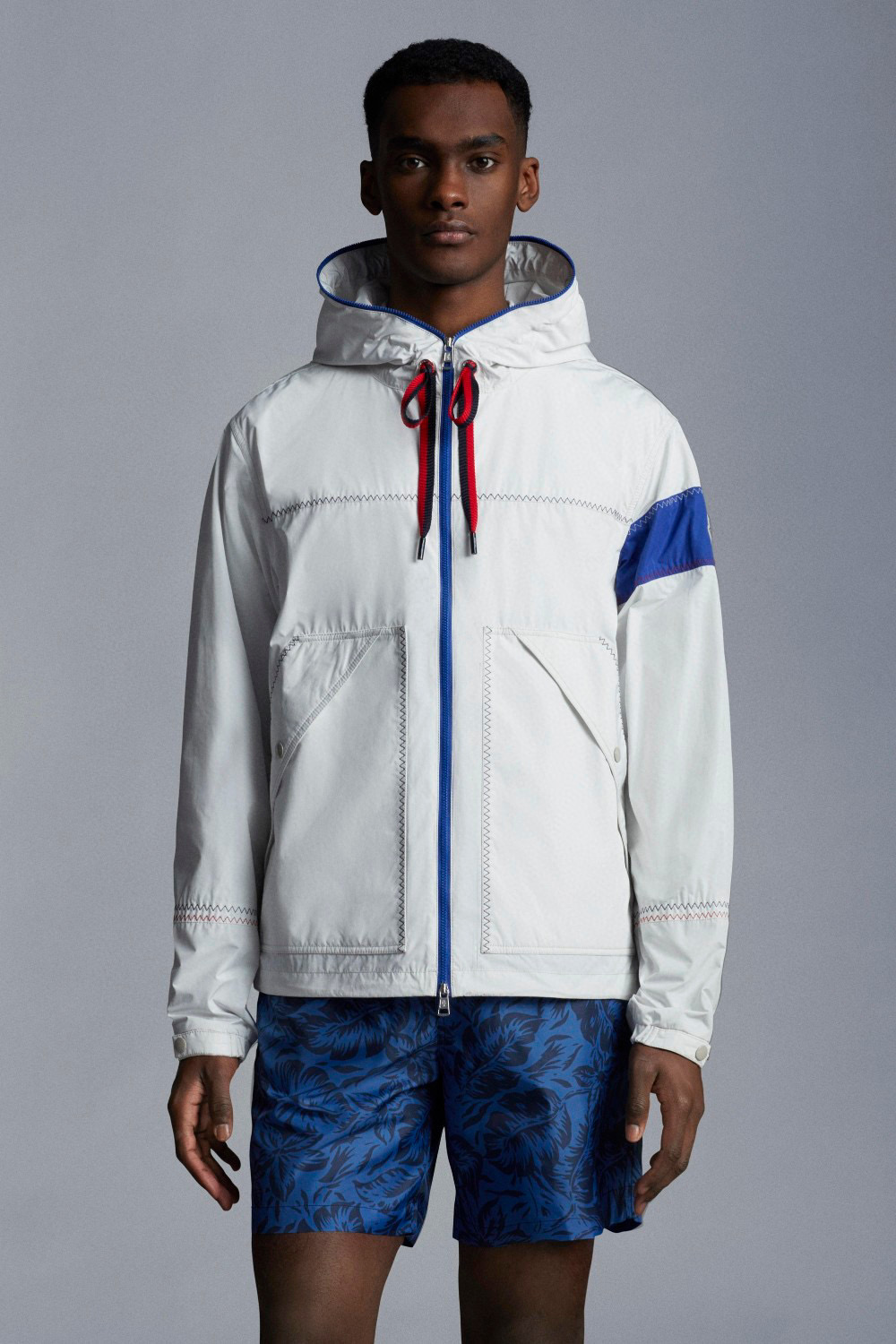 Moncler Contrast Color Hooded men jacket New Design windbreaker coat Free Transportation jackets men Spring Summer Casual coats, White
Moncler Contrast Color Hooded men jacket New Design windbreaker coat Free Transportation jackets men Spring Summer Casual coats, White