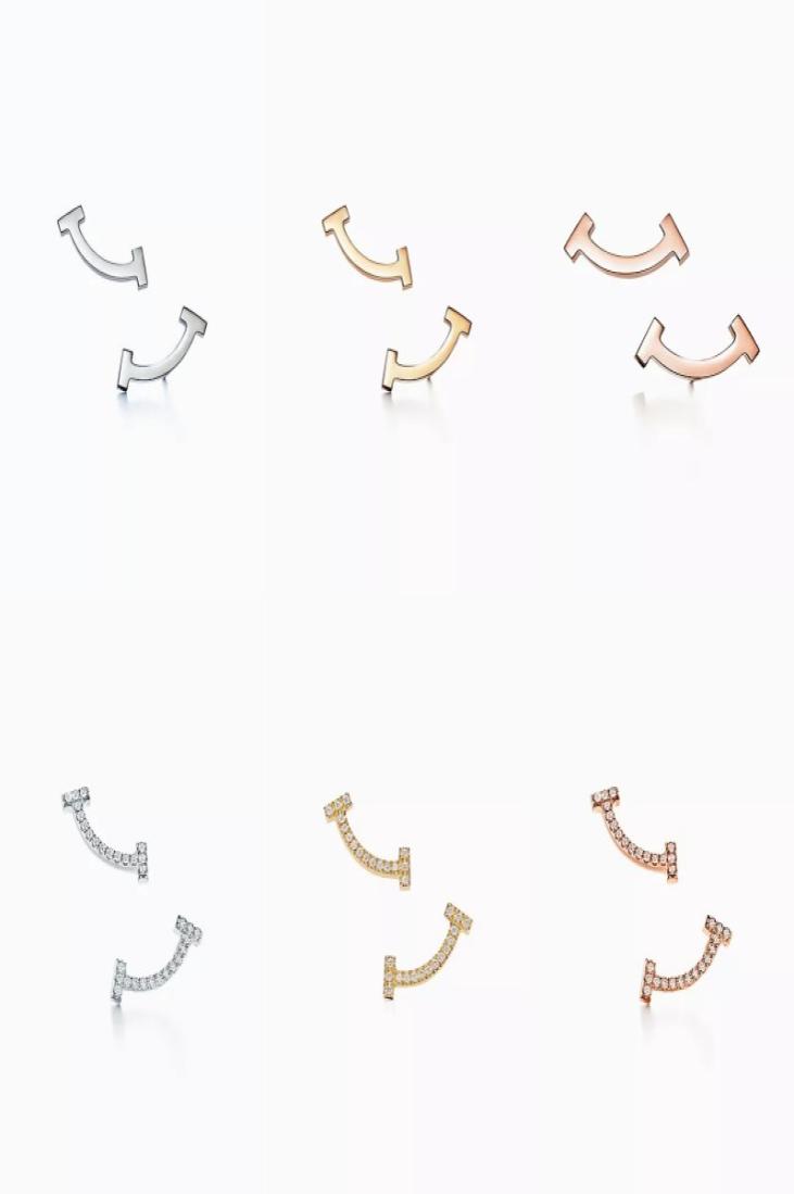 T Design smile stud earrings Charm Love earrings 925 sterlling silver 18k gold plated jewelry Fashion Classic Luxury Brand Valenti9337661
T Design smile stud earrings Charm Love earrings 925 sterlling silver 18k gold plated jewelry Fashion Classic Luxury Brand Valenti9337661