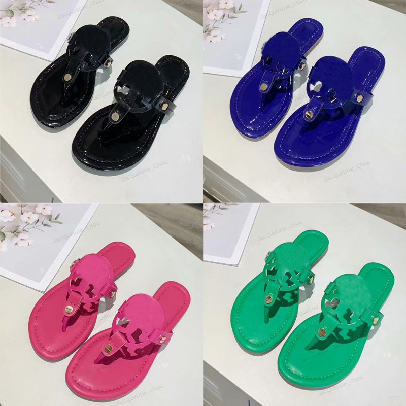 Luxury Slippers Designer Flip Flops Summer Flat Mules Women Sandals Real Leather Summer Casuale Slides Shoes Size 43, 6#
Luxury Slippers Designer Flip Flops Summer Flat Mules Women Sandals Real Leather Summer Casuale Slides Shoes Size 43, 6#