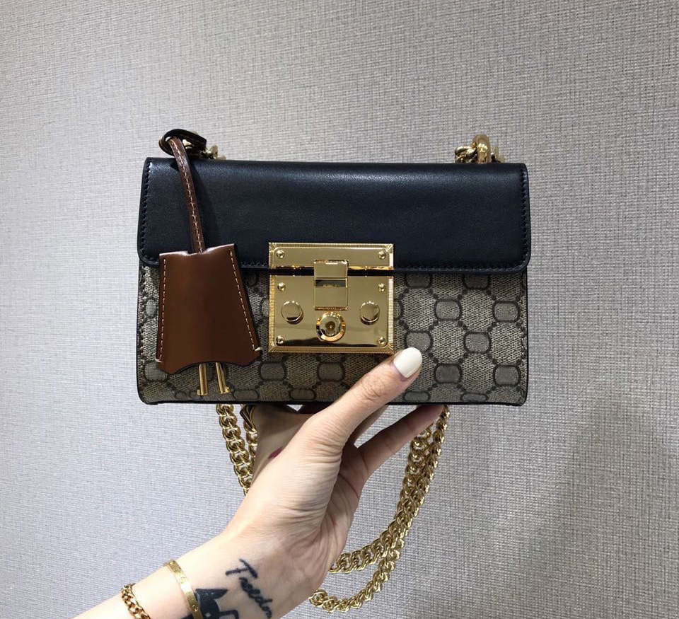 Fashion designer shoulder bags luxury womens padlock handbags letter leather chains crossbody clutches ladies vintage sling purses, 487#g letter
Fashion designer shoulder bags luxury womens padlock handbags letter leather chains crossbody clutches ladies vintage sling purses, 487#g letter