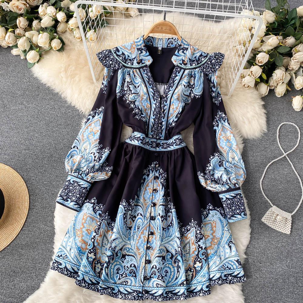 Women Casual Dresses New Fashion Spring Autumn Court Retro Printing Chic V-neck Single Breasted A-line Short Dress Elegant Vestidos, Same as picture
Women Casual Dresses New Fashion Spring Autumn Court Retro Printing Chic V-neck Single Breasted A-line Short Dress Elegant Vestidos, Same as picture