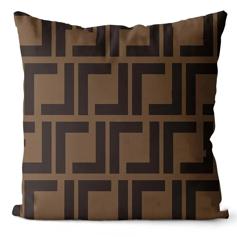 Designer Decorative Pillow Letter Square Cushion Home Decor Pillowcase Fashion Pillows Designers Cotton Cushions Living Room Letter 2303271D, F4
Designer Decorative Pillow Letter Square Cushion Home Decor Pillowcase Fashion Pillows Designers Cotton Cushions Living Room Letter 2303271D, F4