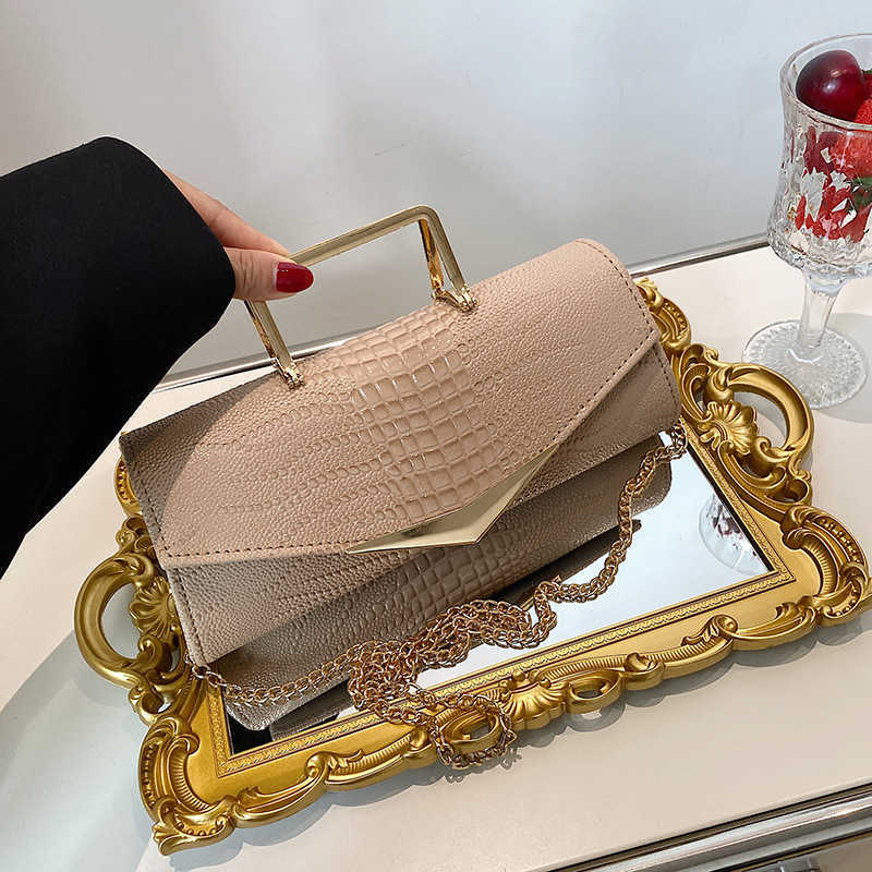 Evening Bags European Women Handbag odile Pattern Party Clutch Bag Pochette Female Evening Metal Handle Envelope Bags J230327