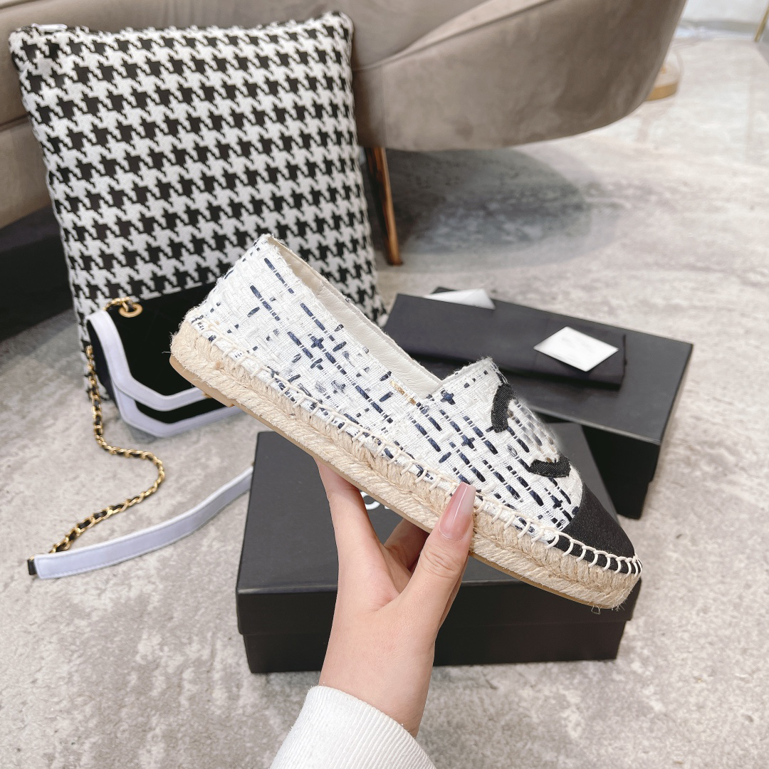 Women Luxurys Casual Shoes Espadrilles Summer Designers Slipper ladies flat Beach Half Slippers fashion woman Loafers Fisherman canvas Shoe with box
Women Luxurys Casual Shoes Espadrilles Summer Designers Slipper ladies flat Beach Half Slippers fashion woman Loafers Fisherman canvas Shoe with box