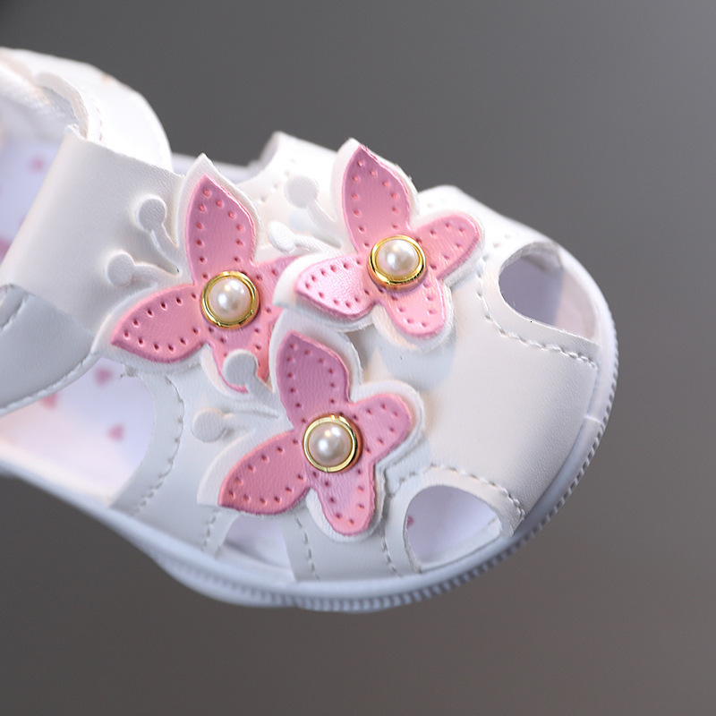 Slipper Summer Infant Sandals Baby Girls Anticollision Toddler Shoes Soft Bottom Genuine Leather Kids Children Beach 230328