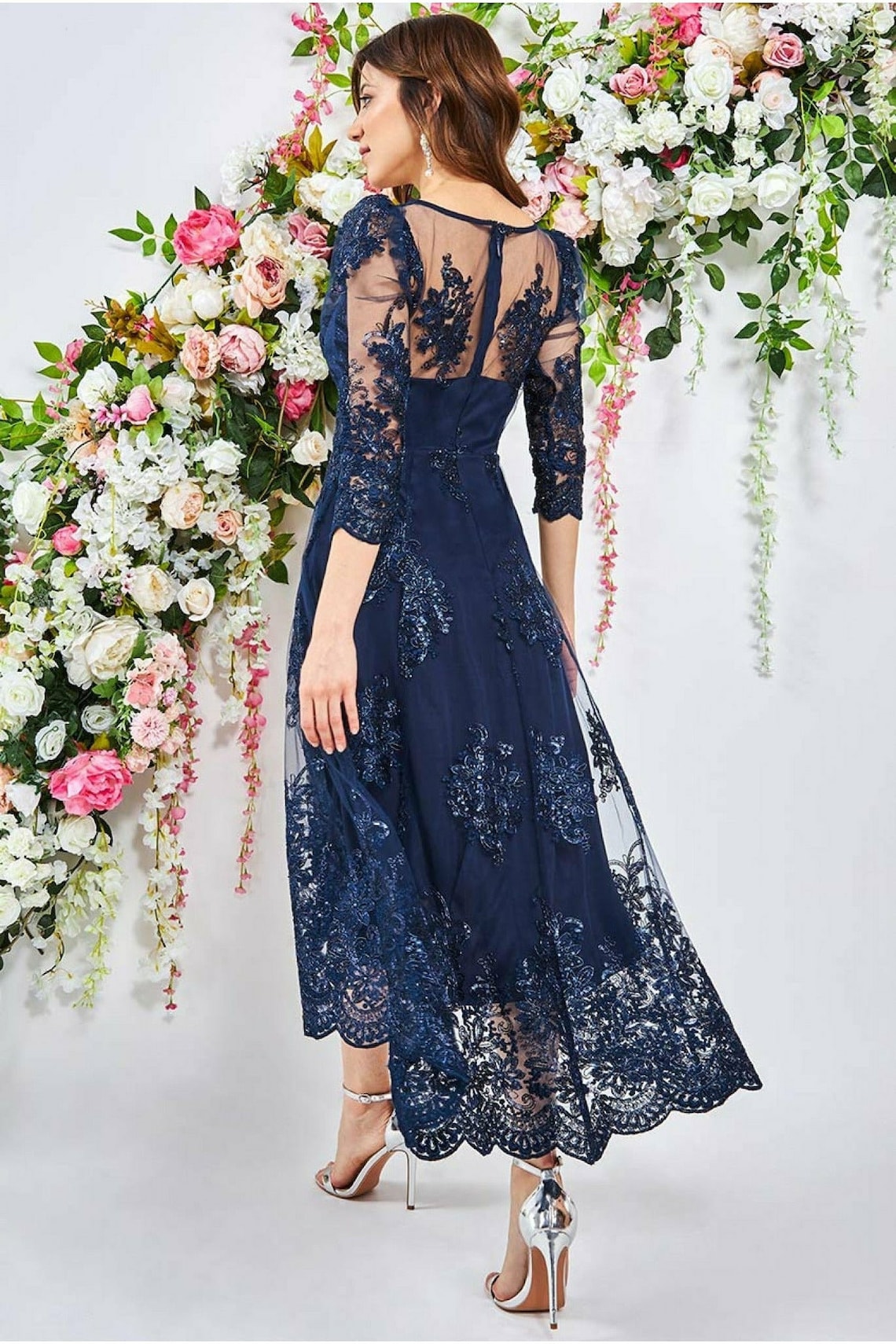 Navy Lace Appliqued Bridesmaid Dresses V Neckline Wedding Guest Dress Ankle Length Tulle Beaded Country Maid Of Honor Gowns