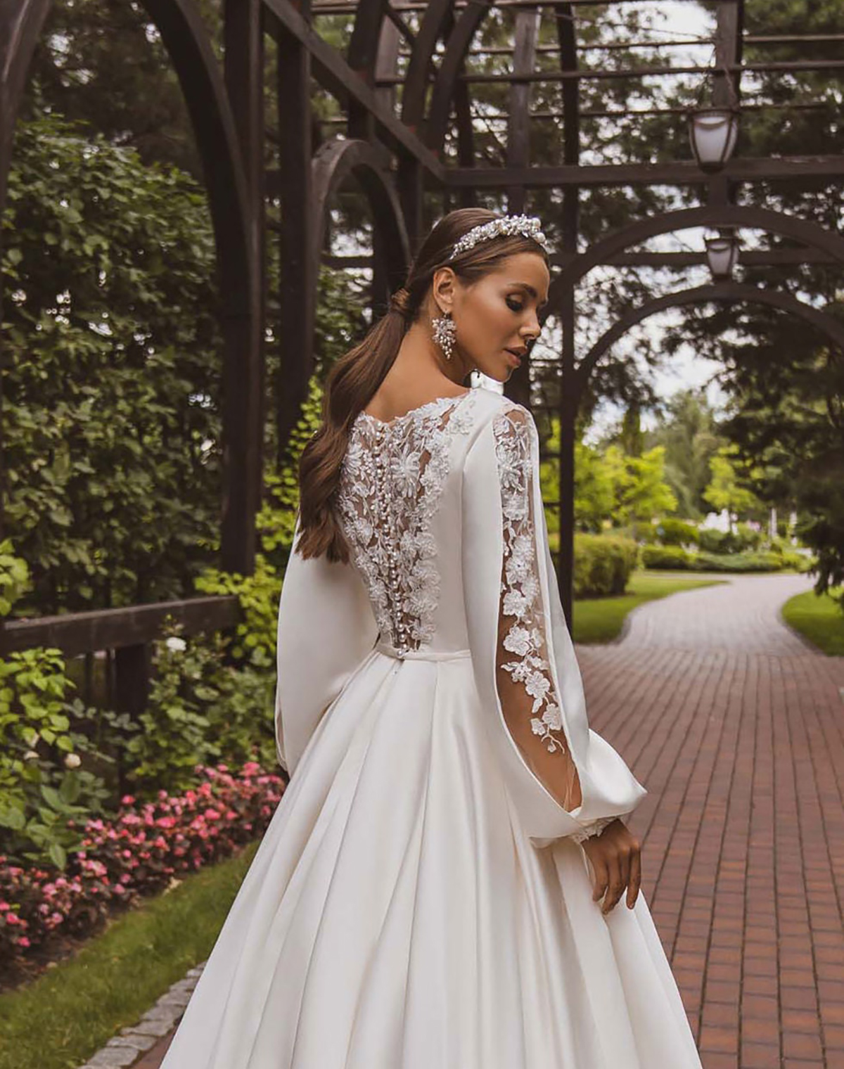 Bride Gowns Pastrol A-Line Wedding Dresses With 3D-Flower New Purity Full Sleeve Bridal Gown Custom Made Brush Train Robes De Mariee Vestidos De Novia