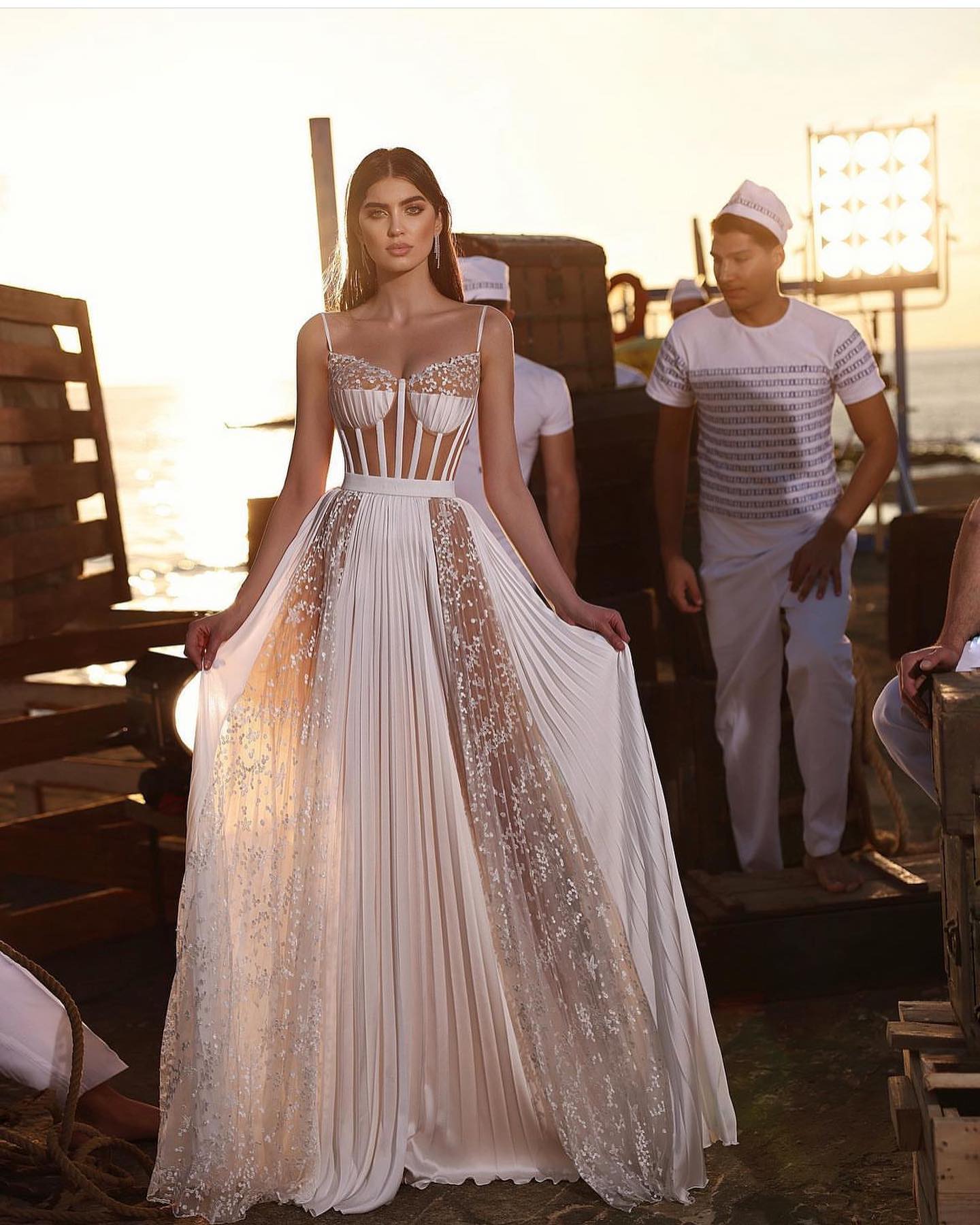 Boho Beach 2023 Wedding Dresses Lace Bridal Gowns Sexy Spaghetti Neck African Vestidos robes de soiree for Bride