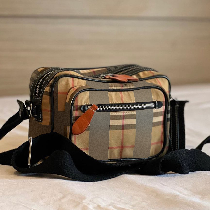 Shoulder Bags Luxury burbrerys TB mens Retro nylon canvas Designer clutch bag fashion Teenage girl campus purses satchel cross body handbag tote Women's camera Bags
Shoulder Bags Luxury burbrerys TB mens Retro nylon canvas Designer clutch bag fashion Teenage girl campus purses satchel cross body handbag tote Women's camera Bags
