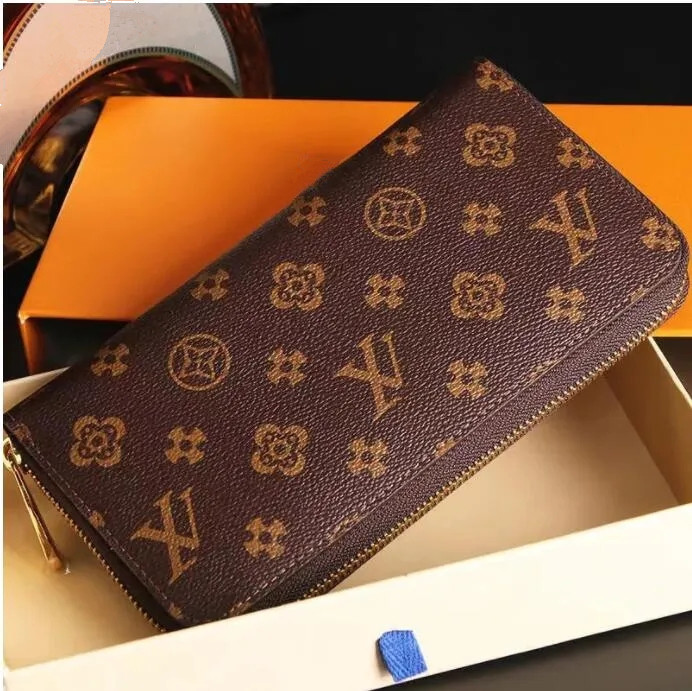 M60017 Fashion Women Wallet Black empreinte clutch lady ladies long wallet pu leather single zipper wallets classical coin purse card holder, Embossed black
M60017 Fashion Women Wallet Black empreinte clutch lady ladies long wallet pu leather single zipper wallets classical coin purse card holder, Embossed black