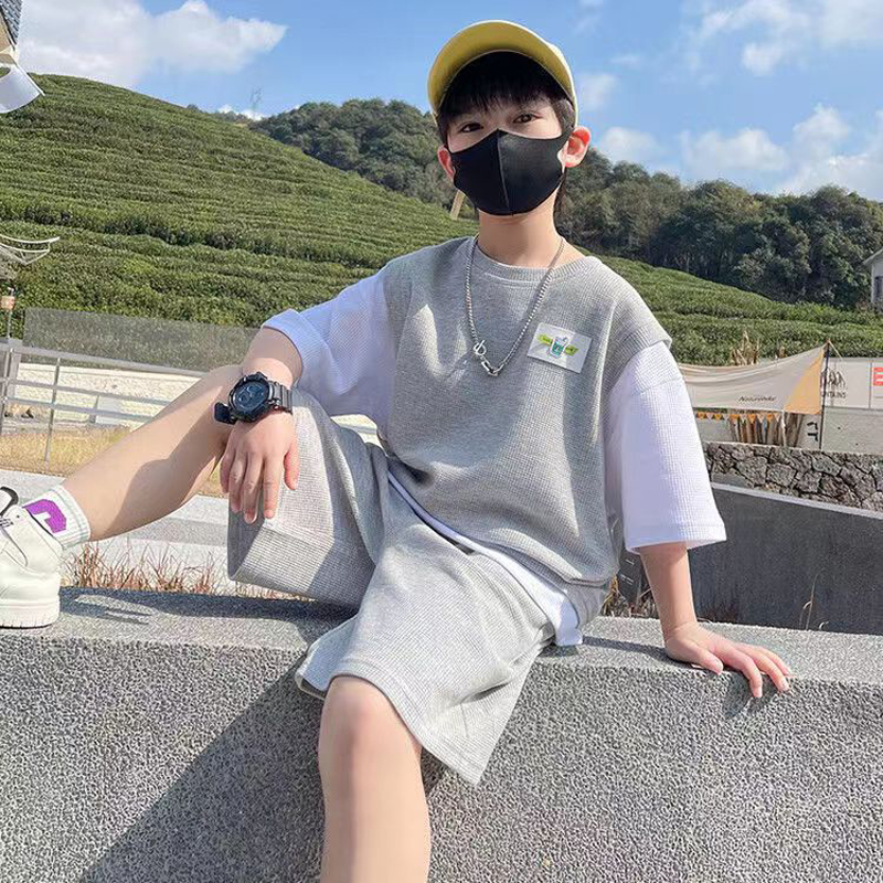 T-shirts Boys Summer Suit Kids Short Sleeve T-shirt shorts 2pc Sports Casual Outfits for Teenage Boy Clothing Sets, Tr@v1s sc0tt x j 1 low
T-shirts Boys Summer Suit Kids Short Sleeve T-shirt shorts 2pc Sports Casual Outfits for Teenage Boy Clothing Sets, Tr@v1s sc0tt x j 1 low