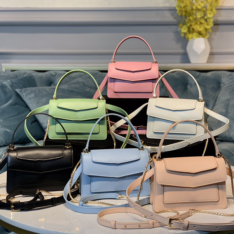 Designer Waist Bag Luxury Serpent Fanny pack 18.5CM Chain Crossbody Bags 10A Mirror quality Calfskin Shoulder Handbag With Box BG01
Designer Waist Bag Luxury Serpent Fanny pack 18.5CM Chain Crossbody Bags 10A Mirror quality Calfskin Shoulder Handbag With Box BG01