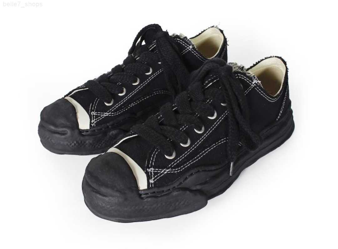 Dissolve shoes Maison Mihara Yasuhiro Peterson Canvas Shoe for Men MMY Sneakers Mens Platform Skates Shoes Womens Platforms Women Sports Boots black Size 35-45
Dissolve shoes Maison Mihara Yasuhiro Peterson Canvas Shoe for Men MMY Sneakers Mens Platform Skates Shoes Womens Platforms Women Sports Boots black Size 35-45