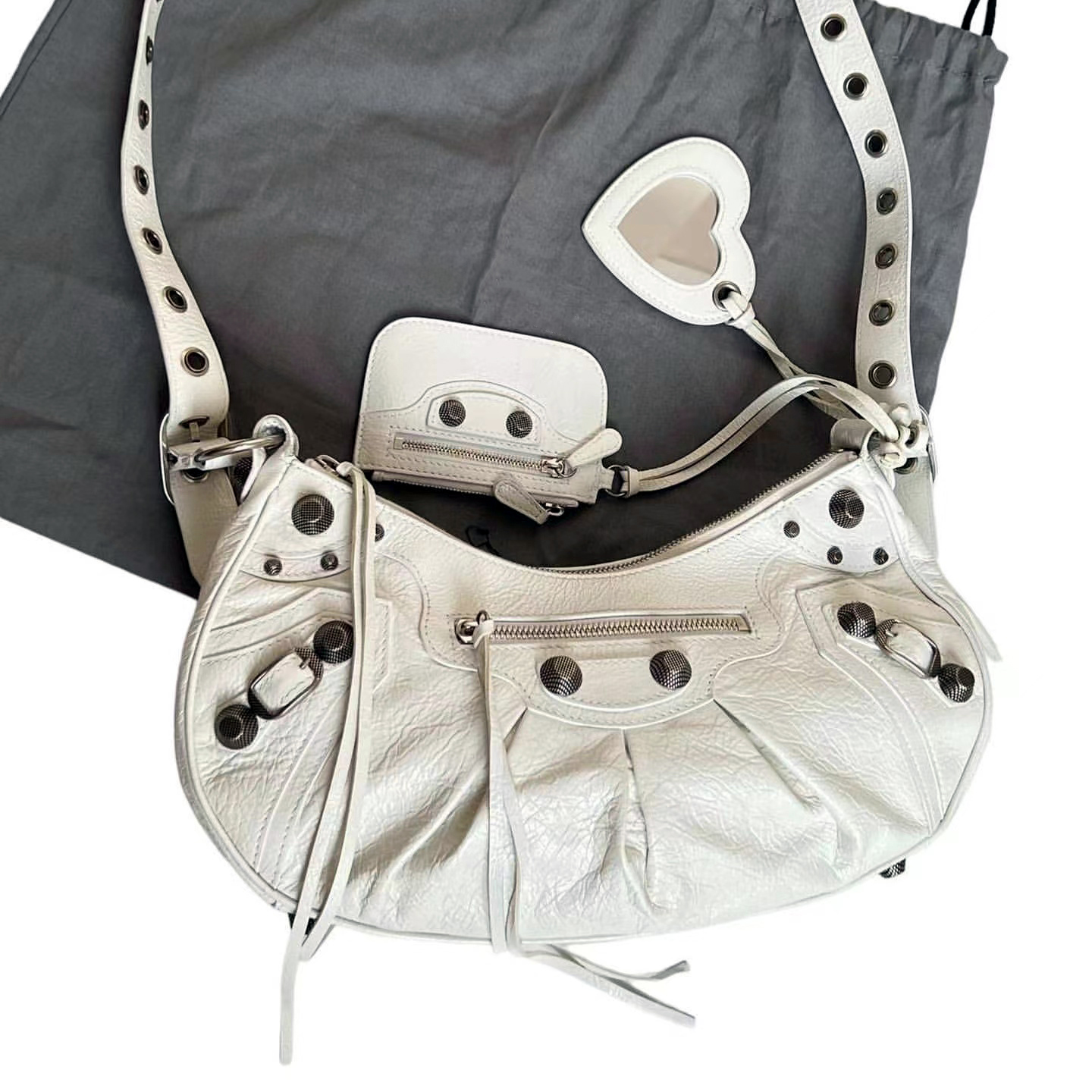 Cross body Shoulder bag motorcycle half moon bag Luxury Women men Designer LE CAGOLE pochette satchel purse Unique style Genuine Leather clutch bags tote handbags, Green
Cross body Shoulder bag motorcycle half moon bag Luxury Women men Designer LE CAGOLE pochette satchel purse Unique style Genuine Leather clutch bags tote handbags, Green