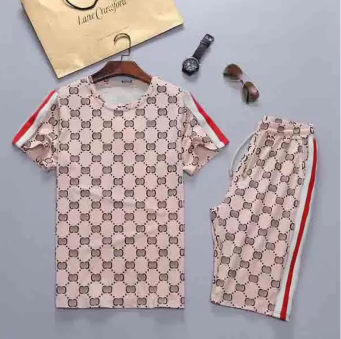 Mens Designers Tracksuits Sports Short Sleeve Suits Fashion T Shirt Seaside Holiday Shorts Sets woemns Set Outfits Sportswear Asian size
Mens Designers Tracksuits Sports Short Sleeve Suits Fashion T Shirt Seaside Holiday Shorts Sets woemns Set Outfits Sportswear Asian size