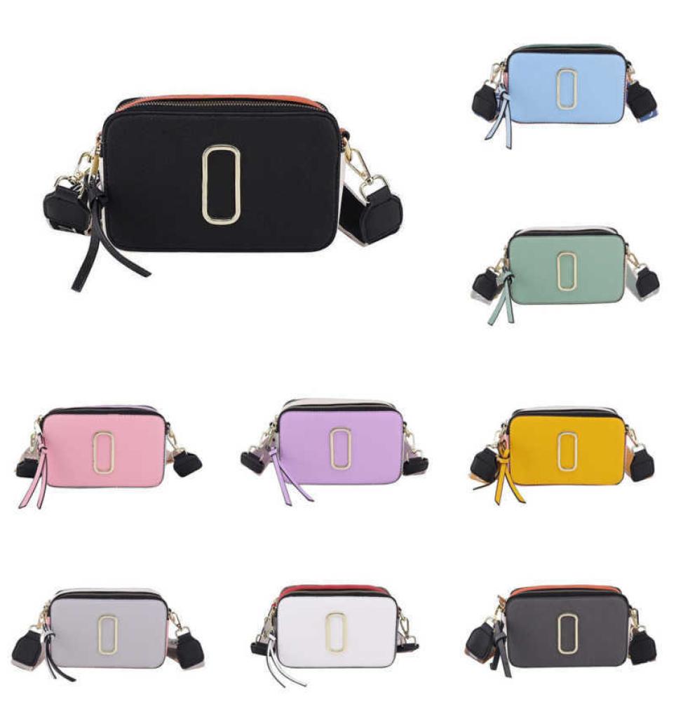 Designer Women Bags New 2022 Contrast Color Small Square Bag Trend Letter Single Shoulder Messenger Bag Whole2521130, Blue
Designer Women Bags New 2022 Contrast Color Small Square Bag Trend Letter Single Shoulder Messenger Bag Whole2521130, Blue