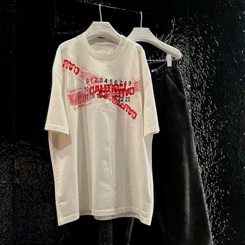 Margiela Men' T-shirts Mm6 Magilla 2023 Summer New Line Tape Print High Street Casual Couple Short Sleeve T-shirt Unisex, White6
Margiela Men' T-shirts Mm6 Magilla 2023 Summer New Line Tape Print High Street Casual Couple Short Sleeve T-shirt Unisex, White6