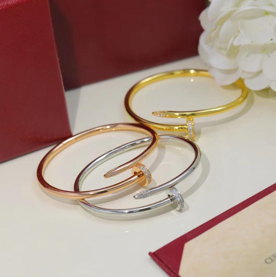 Love Nail Bracelet charm bangle for men women fashion stainless steel jewerly designer custom made cuff Personalized creative screw bracelets silver gold 4789
Love Nail Bracelet charm bangle for men women fashion stainless steel jewerly designer custom made cuff Personalized creative screw bracelets silver gold 4789