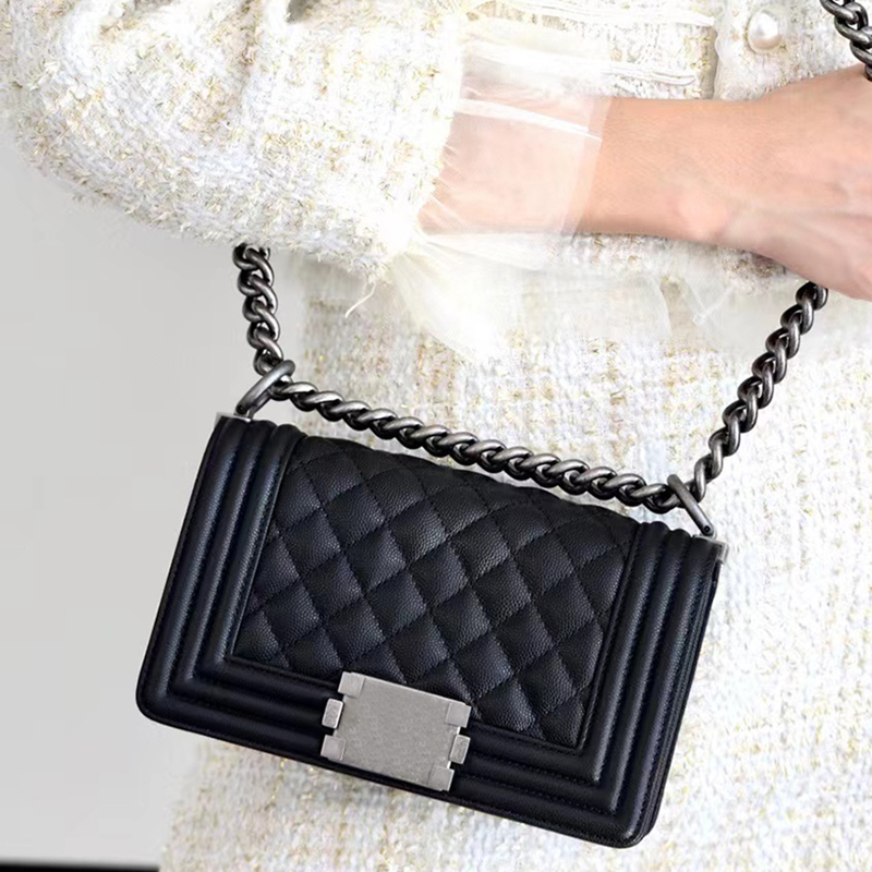 Luxury designer bag 20CM shoulder bag super quality chain bag genuine leather crossbody bag with box 24C10