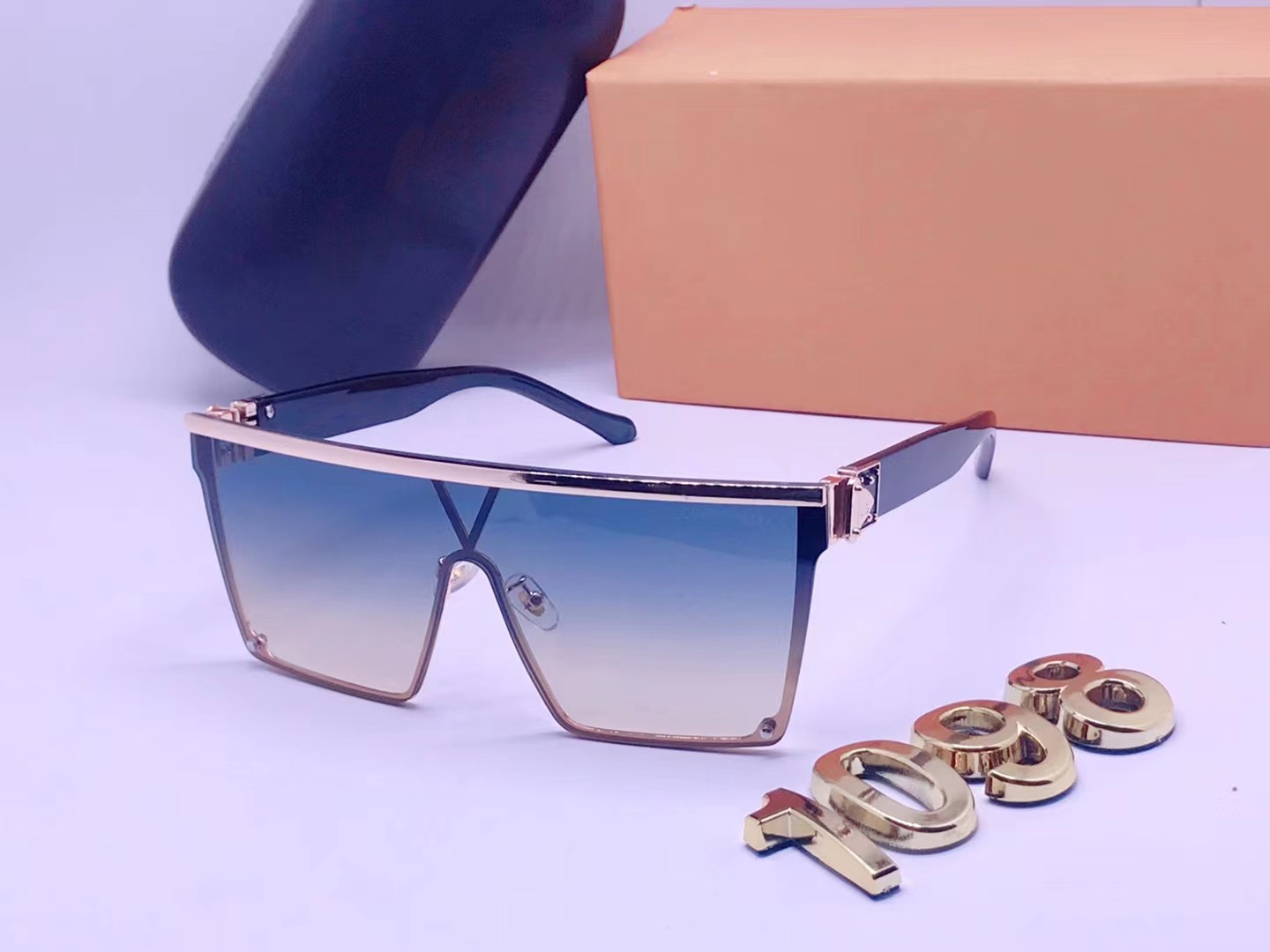 HOT 1.1 Millionaires Sunglases men women full frame Vintage designer MILLIONAIRE 1.1 sunglasses men MILLIONAIRE Black Logo Made in Italy1098
HOT 1.1 Millionaires Sunglases men women full frame Vintage designer MILLIONAIRE 1.1 sunglasses men MILLIONAIRE Black Logo Made in Italy1098