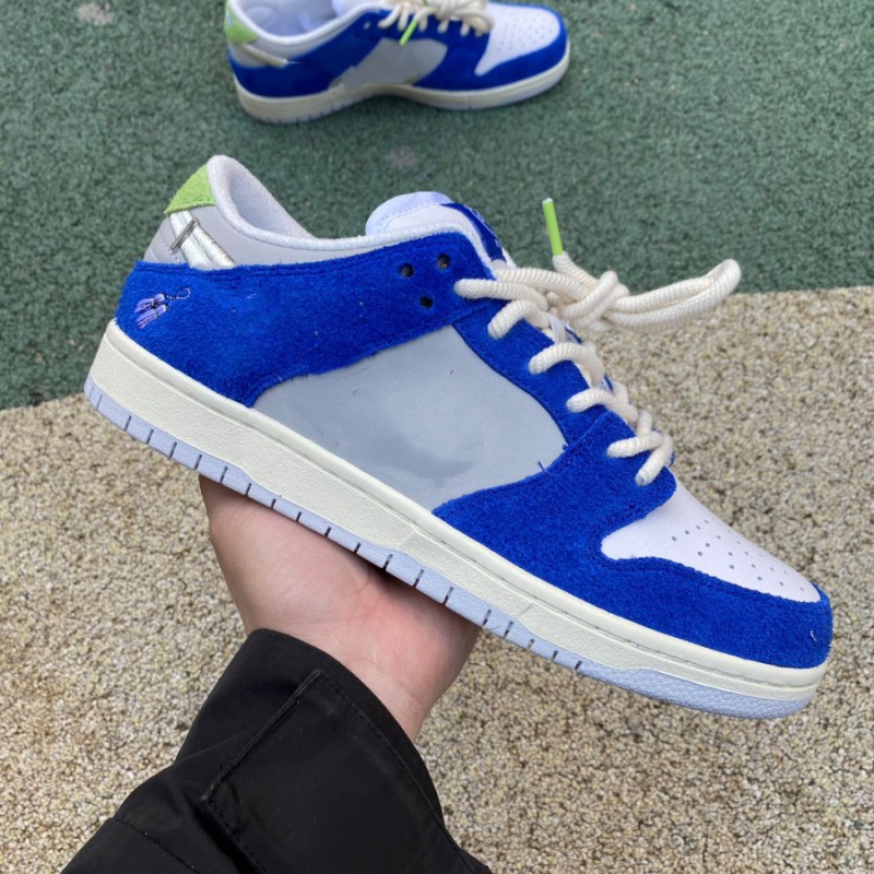 Dunks Low Pro Fly Streetwear Gardenia Running Shoes man and women trainer Sports Sneakers with box
Dunks Low Pro Fly Streetwear Gardenia Running Shoes man and women trainer Sports Sneakers with box