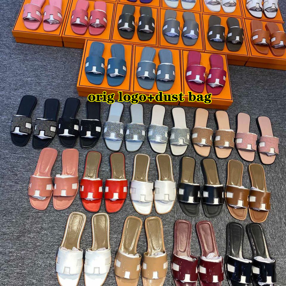 Designer Sandals H Letter Slippers Summer Lazy Fashion Cartoon Big Head Flops Real Leather Lady Slides Women Shoes Hotel Bath Ladies Sexy Sandals Size 35- with Bag, White matte
Designer Sandals H Letter Slippers Summer Lazy Fashion Cartoon Big Head Flops Real Leather Lady Slides Women Shoes Hotel Bath Ladies Sexy Sandals Size 35- with Bag, White matte