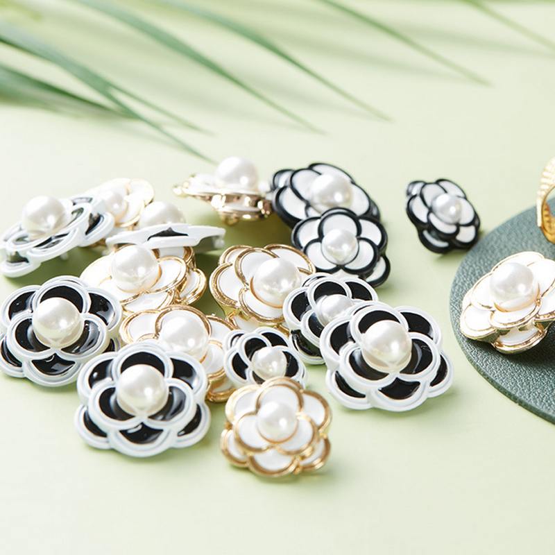 Metal Camellia Buttons for Coat Shirt Sweater Flower Pearl Diy Sewing Button 18/20/23mm
Metal Camellia Buttons for Coat Shirt Sweater Flower Pearl Diy Sewing Button 18/20/23mm