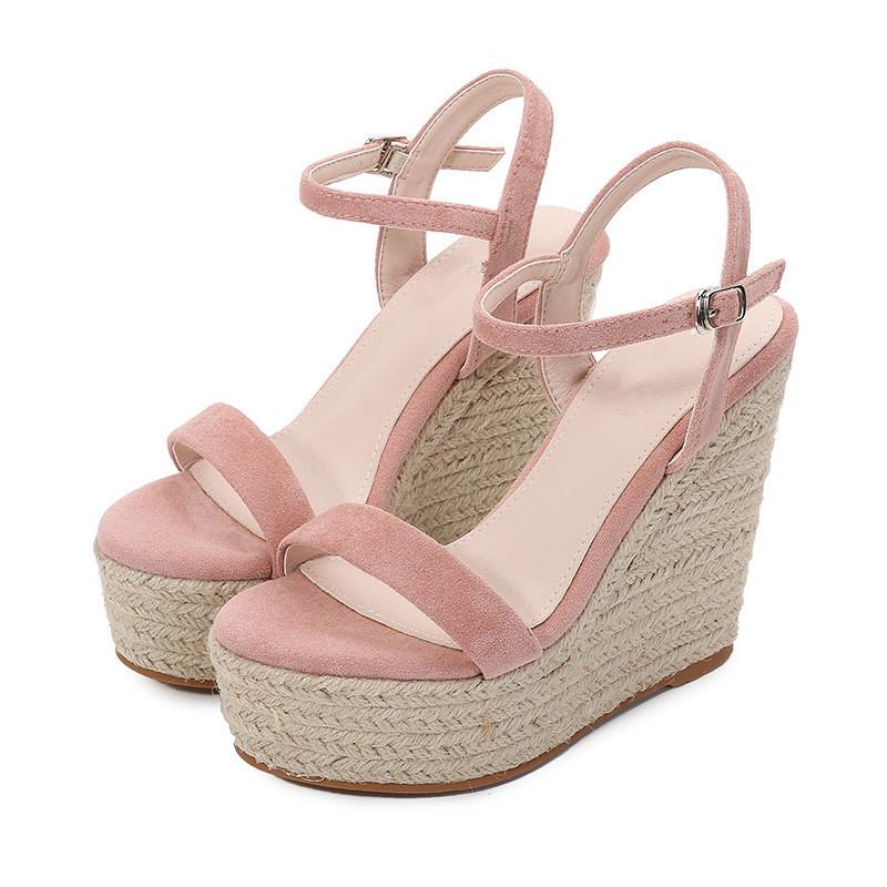 Sandals slides Designers Heels woman sandal designer shoes Platform heel Genuine Leather Fisherman Casual Non slip Wearable fashion lady shoe Womans luxury, Black
Sandals slides Designers Heels woman sandal designer shoes Platform heel Genuine Leather Fisherman Casual Non slip Wearable fashion lady shoe Womans luxury, Black