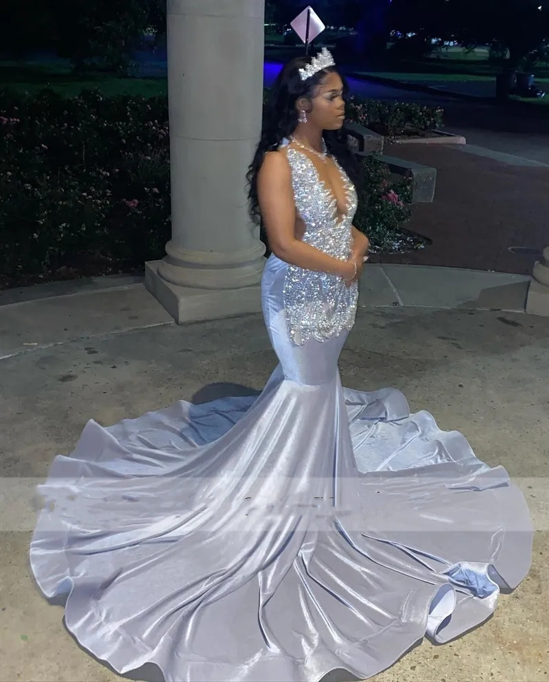 Mermaid Prom Satin Sier Dress 2023 Sheer Neck Mesh Beading Sequins Evening Party Gown Court Train Robe De Bal