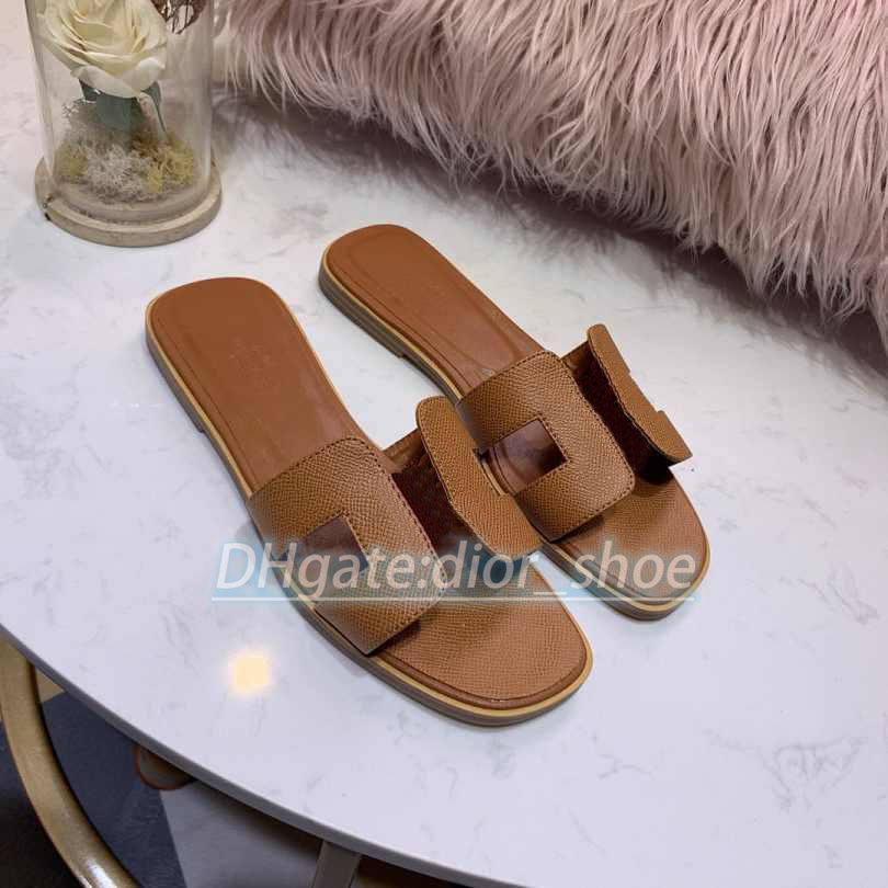 Women Sandals designer man flat shoes Orange calfskin Luxury leather slides Summer beach fashion H Letter Slipper with box, #38
Women Sandals designer man flat shoes Orange calfskin Luxury leather slides Summer beach fashion H Letter Slipper with box, #38