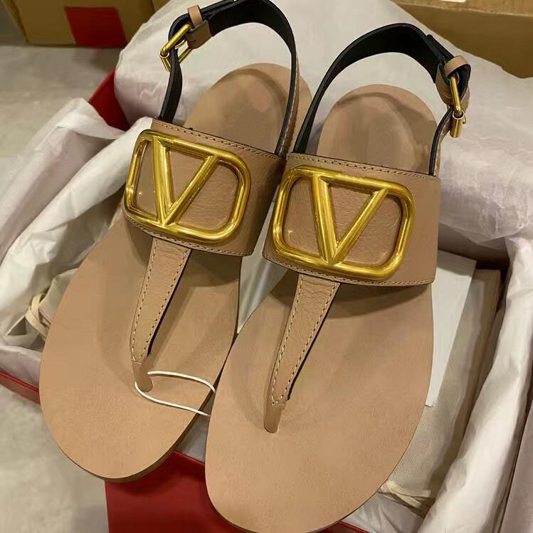 Brand Designer Women Slippers Summer Ladies Metal Buckle Sandals Pattern Flats Flip Flops Loafer Fashion Tories Slides Rubber Outdoor Beach Shoes With Dust Bag 35-42
Brand Designer Women Slippers Summer Ladies Metal Buckle Sandals Pattern Flats Flip Flops Loafer Fashion Tories Slides Rubber Outdoor Beach Shoes With Dust Bag 35-42