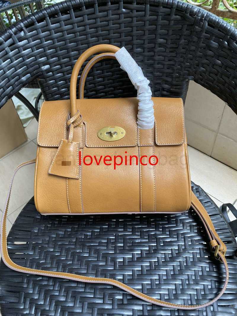 Lily Mulberries Bag Top Quality Designer Shoulder Bags Women Handbag British brand genuine leather Satchels crossbody bag Tote messenger NUVN, Black2
Lily Mulberries Bag Top Quality Designer Shoulder Bags Women Handbag British brand genuine leather Satchels crossbody bag Tote messenger NUVN, Black2