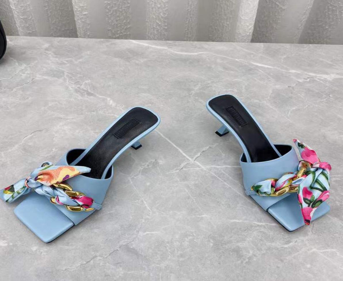 Luxury Designer small heel metal chain slippers silk bow square toe leather comfortable fashion spring and summer blue 55cm open 8817850, Green
Luxury Designer small heel metal chain slippers silk bow square toe leather comfortable fashion spring and summer blue 55cm open 8817850, Green