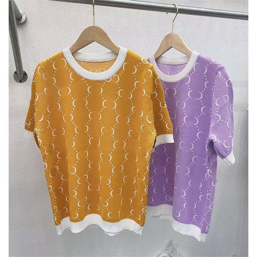 2023 Summer Fashion Women' T-Shirt Color-blocked All Over Letter Jacquard Luxury Knitted Loose Fit High Quality Short Sleeve Slim Top
2023 Summer Fashion Women' T-Shirt Color-blocked All Over Letter Jacquard Luxury Knitted Loose Fit High Quality Short Sleeve Slim Top