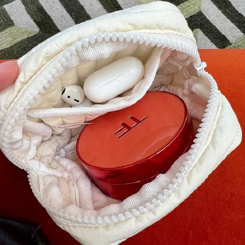 Cosmetic Bags Cases Small Earphone Lipsticks Storage Organizer Pouch Beauty Case Mini Zipper Womens Makeup Bag Coin Purse Wallet Gifts 230329