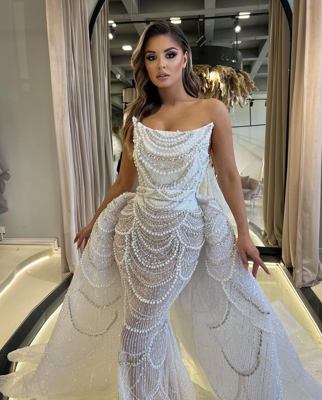 Exquisite Mermaid Wedding Dresses Sleeveless Bateau Beaded Sequins Appliques Lace Pearls Detachable Train Hollow Bridal Gowns Plus Size Vestido de nov