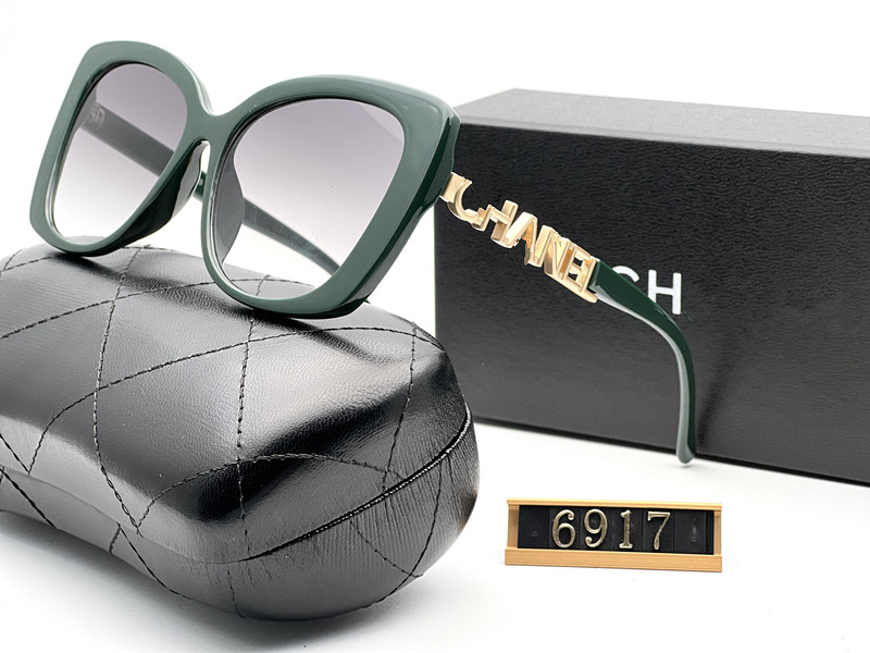 Designer Sunglasses For Women Men New Model Eyewear Special UV 400 Protection Letters Leg Double Beam Metal Frame Outdoor Brands Design 6917
Designer Sunglasses For Women Men New Model Eyewear Special UV 400 Protection Letters Leg Double Beam Metal Frame Outdoor Brands Design 6917