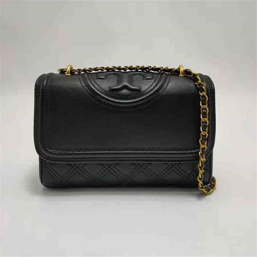 2023 Designer bag New foreign trade same European and American simple solid color embossed rhombic lattice single shoulder flip messenger leisure 02, Black
2023 Designer bag New foreign trade same European and American simple solid color embossed rhombic lattice single shoulder flip messenger leisure 02, Black