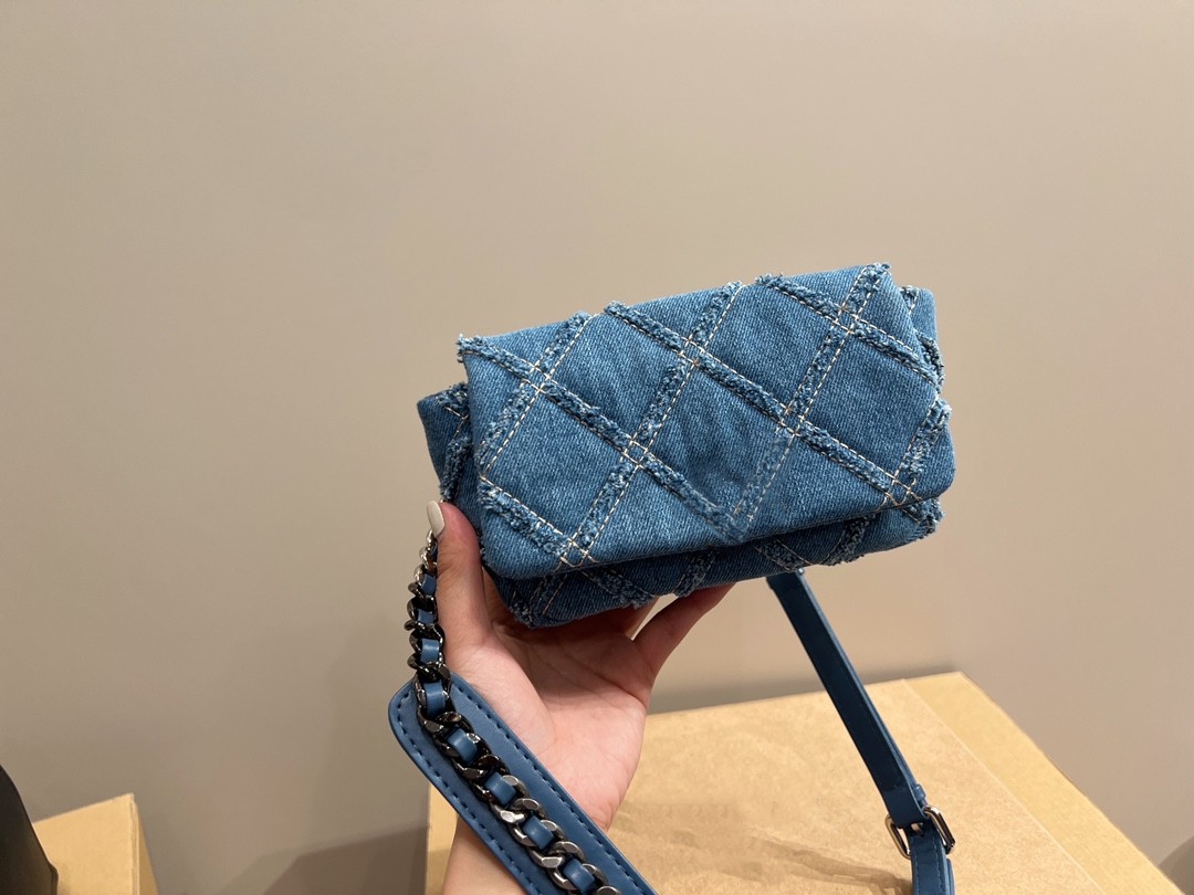 Women's Denim bag Chest bag classic designer bag handbag underarm bag Women's crossbody bag single shoulder bag envelope bag clamshell bag small square bag casual bag, Customize
Women's Denim bag Chest bag classic designer bag handbag underarm bag Women's crossbody bag single shoulder bag envelope bag clamshell bag small square bag casual bag, Customize