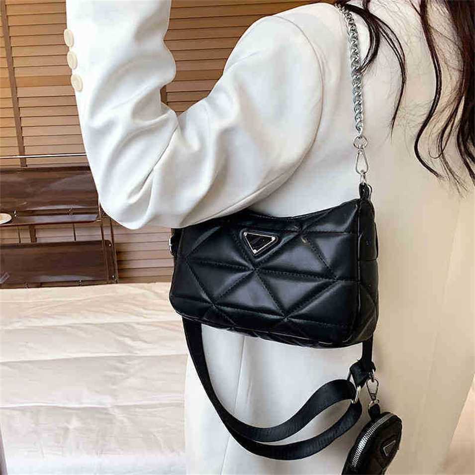2023 Designer bag Handbag version autumn versatile Ling lattice wide strap two-piece messenger leather single diagonal span women's FashionONI1, White1
2023 Designer bag Handbag version autumn versatile Ling lattice wide strap two-piece messenger leather single diagonal span women's FashionONI1, White1