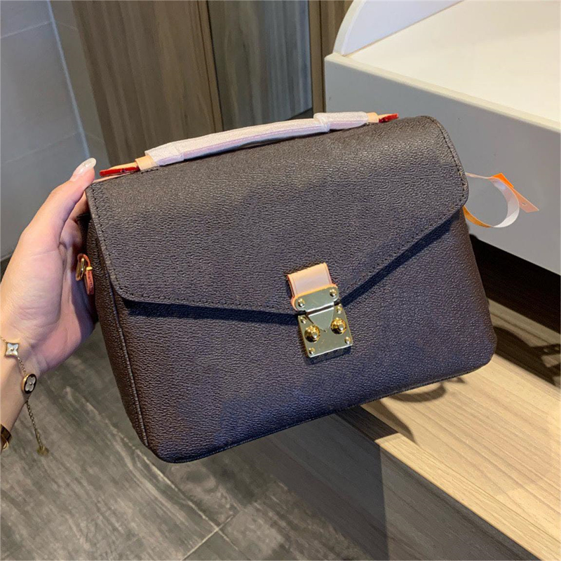 Crossbody Designer Bag Envelope Purse Brown Canvas Gold Hardware Shoulder Bags Wallet Lady Fashion Practical Flap Luxurys Hangbags, Brown+khaki
Crossbody Designer Bag Envelope Purse Brown Canvas Gold Hardware Shoulder Bags Wallet Lady Fashion Practical Flap Luxurys Hangbags, Brown+khaki