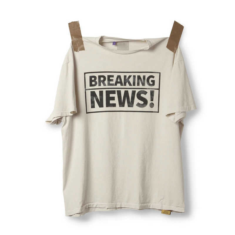2023 Galllerry Breaking News Letter Printed Tee Fashion BEIGE T-Shirt Short Sleeve Man Women Summer Casual Hip Hop FZTX2187
2023 Galllerry Breaking News Letter Printed Tee Fashion BEIGE T-Shirt Short Sleeve Man Women Summer Casual Hip Hop FZTX2187