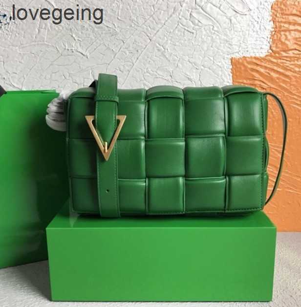 One 2023 Designer Shoulder Bags Venetas Square Bottegas Pillow Small Cassettes Bag Large Crossbody Knitted Women's Leather 3m0s, Blue4
One 2023 Designer Shoulder Bags Venetas Square Bottegas Pillow Small Cassettes Bag Large Crossbody Knitted Women's Leather 3m0s, Blue4